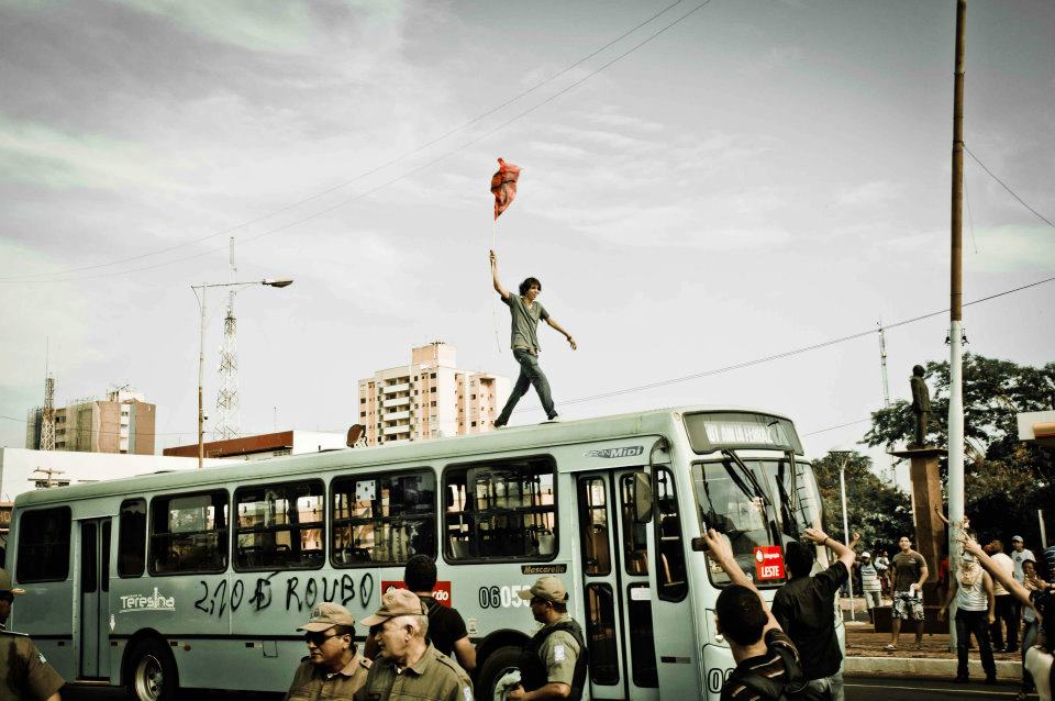 Manifestação contra o aumento da passagem de ônibus em Teresina no ano 2012