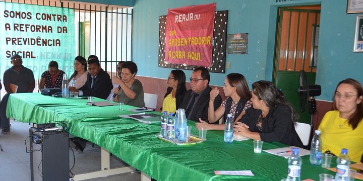 Regina Sousa debate a reforma da Previdência em Arraial do Piauí