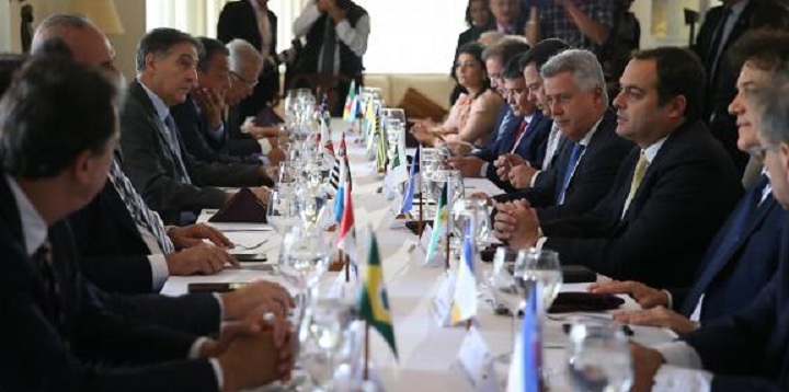 Governadores de 16 estados se reuniram em Brasília