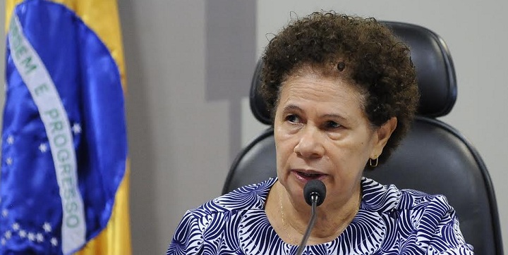 Senadora Regina Sousa, presidente da Comissão de Direiros Humanos do Senado Federal