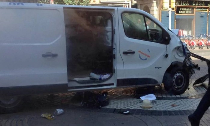 A Van usada no atentado em Barcelona