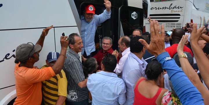Lula chega a Marcolândia, no extremo Sul do Piauí