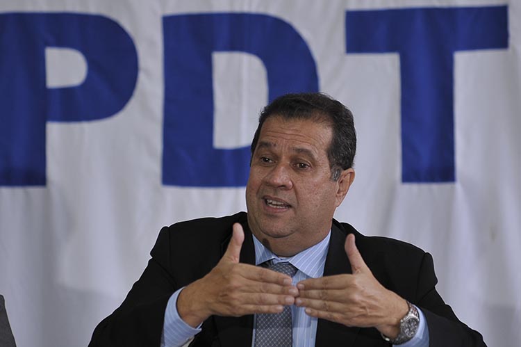 O presidente nacional do PDT, Carlos Lupi