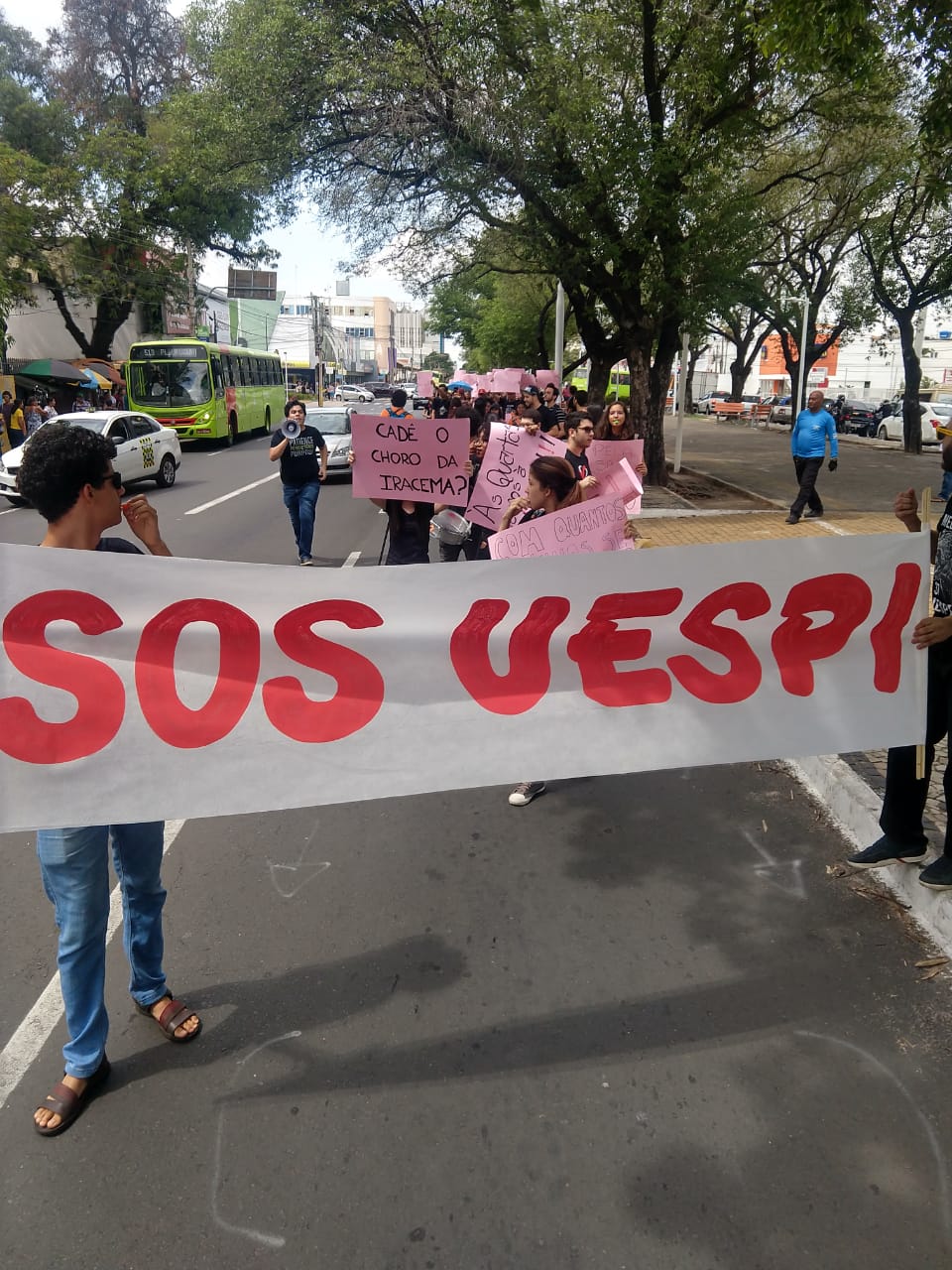 Manifestação dos estudantes de medicina da UESPI