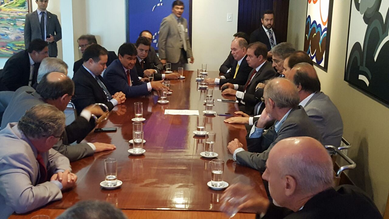 Reunião de governadores com Rodrigo Maia