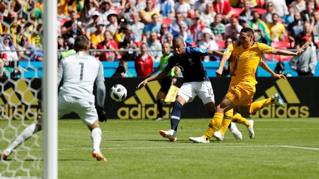 Mbappé, no jogo da França contra a Austrália