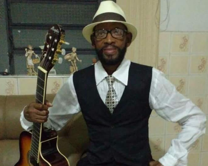 Cantor e compositor Jones Lopes, o ''My Brother''