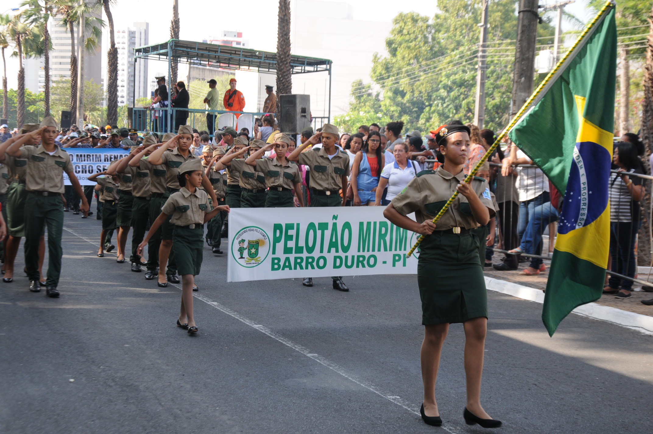 Desfile de 7 de Setembro na Av. Marechal Castelo Branco