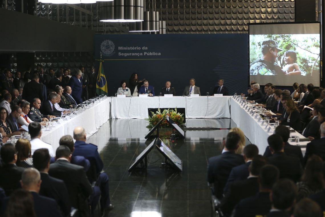 O presidente Michel Temer instalou, na tarde de hoje (17), o Conselho Nacional de Segurança Pública