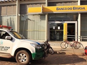 Quadrilha com mais de dez homens assaltou o Banco do Brasil de Piracuruca
