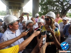 Governador e demais autoridades visitam obra da ponte de Esperantina