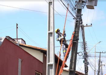 Ruas do centro de Teresina ficarão sem energia no dia 1º devido a troca de cabos