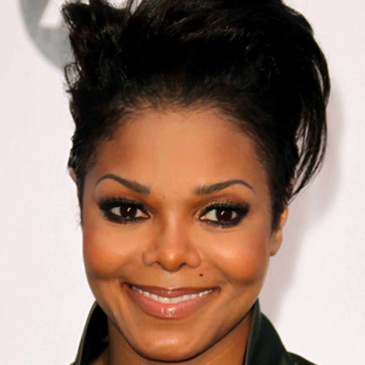 Janet Jackson dá a luz ao primeiro filho