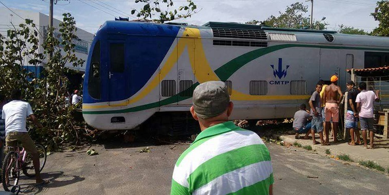 Metrô descarrilou novamente