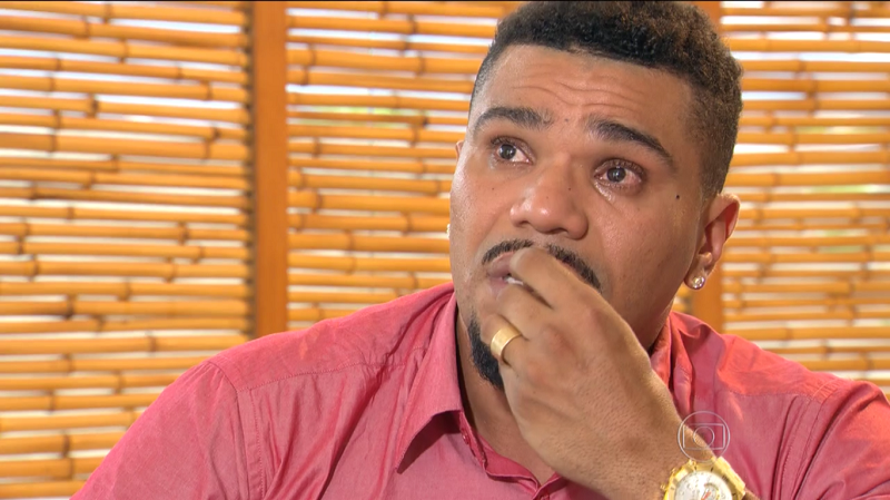 Cantor Naldo se diz arrependido após ser preso