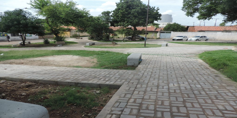 Praça Leorne Avelino, no bairro Redenção