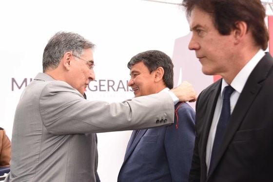 Wellington Dias é condecorado com Medalha JK, em Minas Gerais