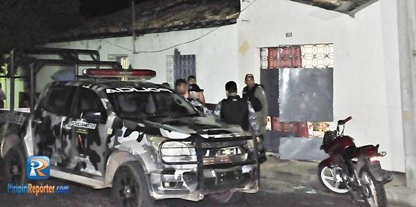 Casa alugada para armazenar produtos de roubos