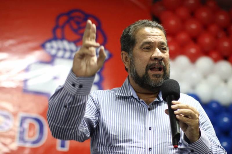 Presidente nacional do PDT, Carlos Lupi