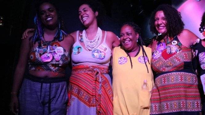 Renata Souza, Dani Monteiro e Mônica Francisco na Alerj e Talíria Petrone na Câmara Federal, todas eleitas pelo PSOL