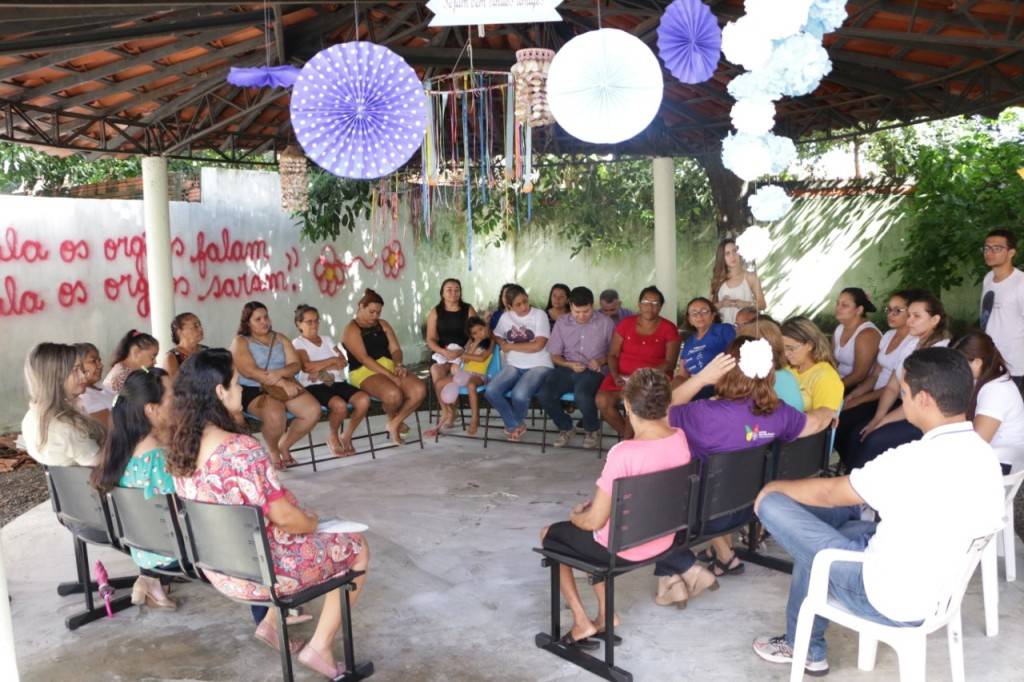 UBS promove terapia comunitária para ajudar a curar doenças