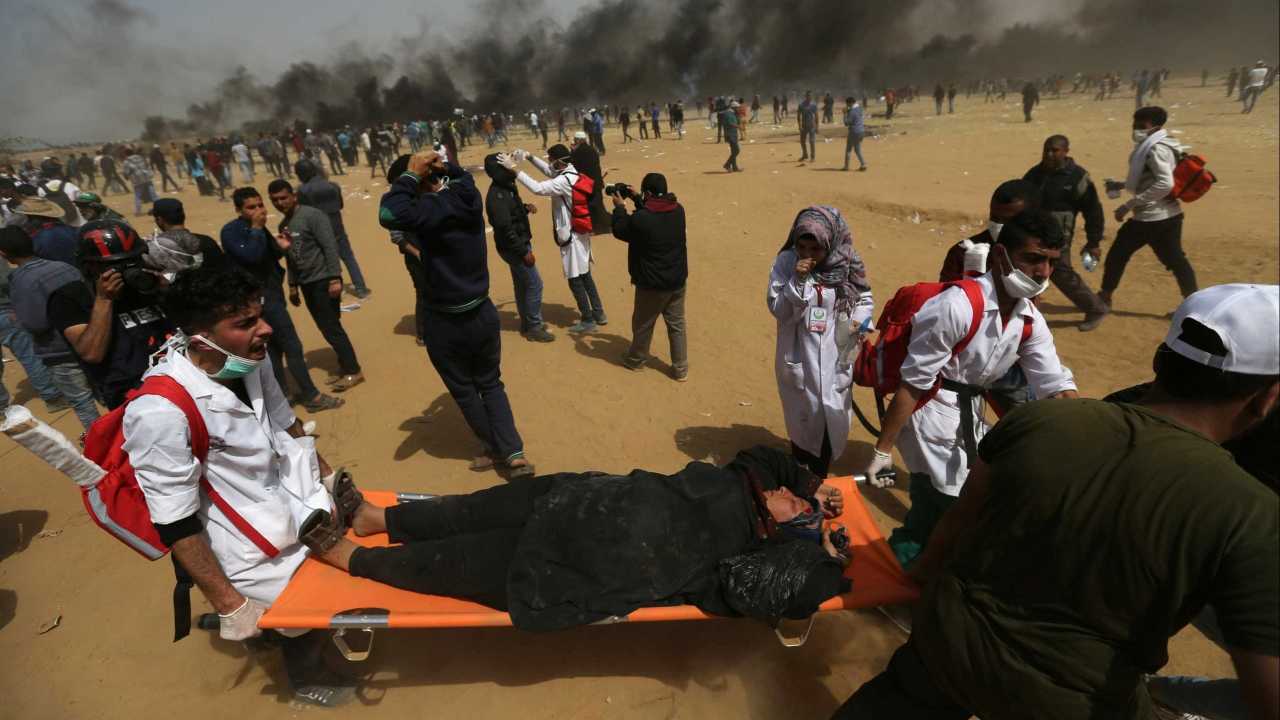 Confrontos na Faixa de Gaza deixam mais de 350 palestinos feridos