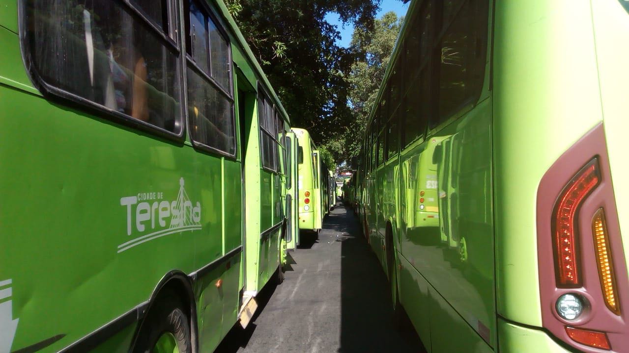 Paralisação dos ônibus em Teresina