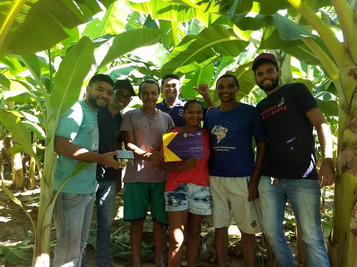 Grupo da UFPI leva o prêmio do SEBRAE para os produtores Salvador Silva e Salvador Ferreira