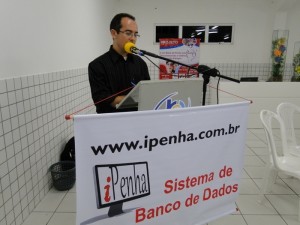 Professor Cleiton Amaral,