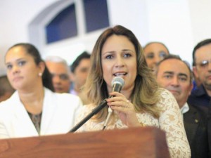 Secretária de Educação Rejane Dias (PT-PI)