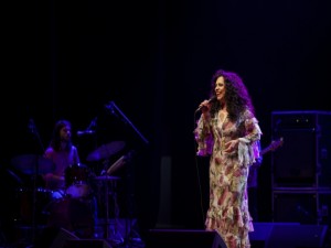Gal Costa traz o show Estratosférica ao Festival de Pedro II.