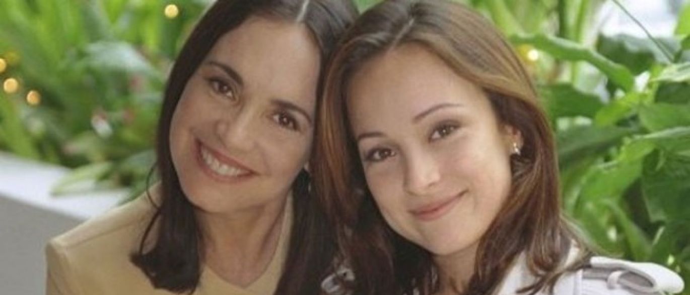 abriela contou como foi interpretar a mesma personagem que a mãe.