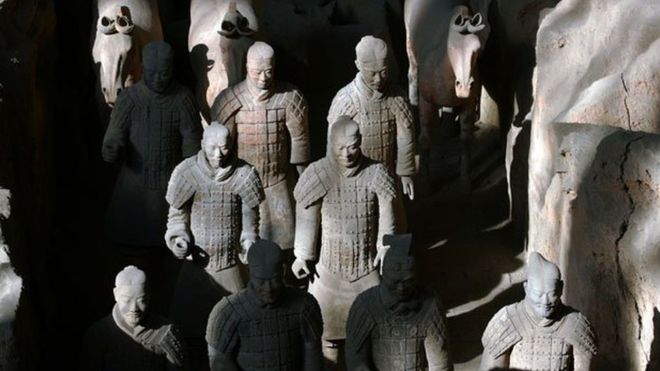 Artesãos gregos podem ter treinado os escultores chineses que construíram o Exército de Terracota.