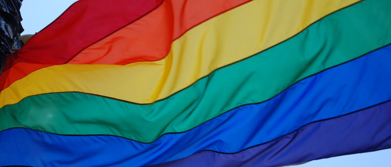 Bandeira que representa a comunidade LGBTQ