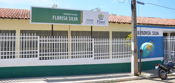 Cerca de 150 escolas da rede estadual de ensino estão em reforma