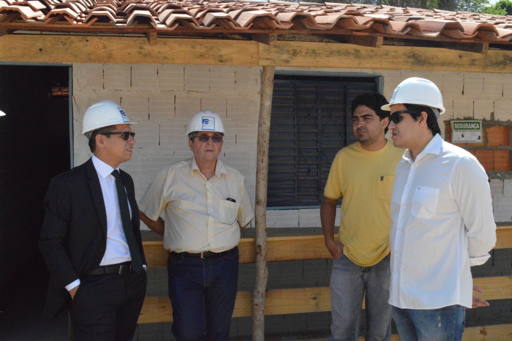 O secretário de Justiça do Piauí, Daniel Oliveira, visitou as obras nesta quinta (3)
