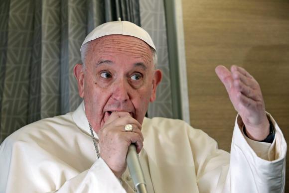 Papa Francisco afirmou que Deus pede às pessoas que ajudem quem  foge de perseguições em seus países