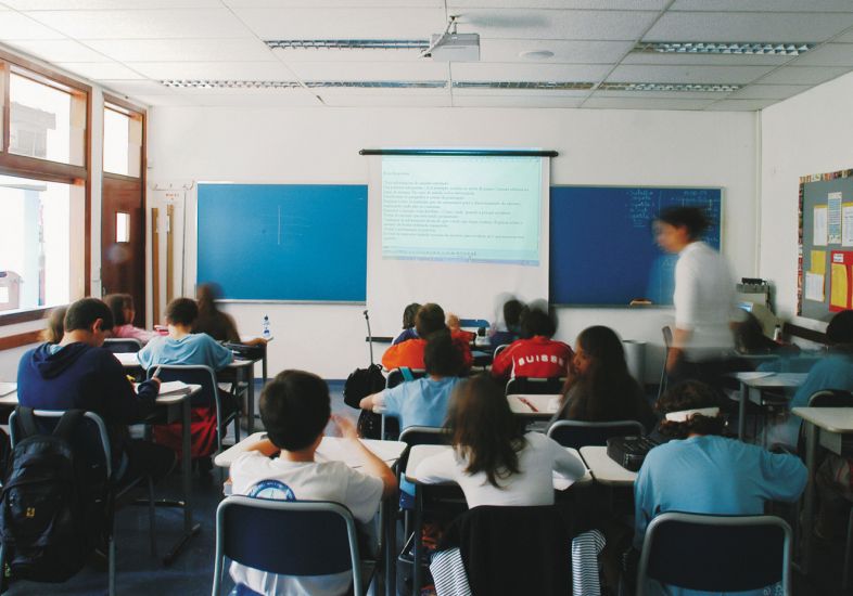 Exaustão dos professores pode estar conectado ao estresse dos alunos