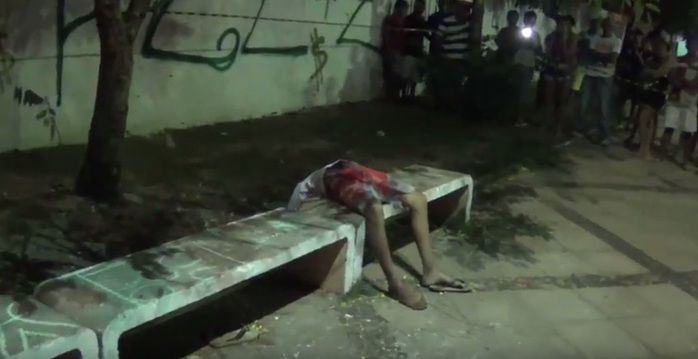 Adolescente De 14 Anos é Morto A Tiros Em Praça No Parque Mão Santa Polícia 0302