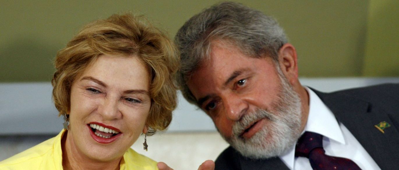 Marisa Letícia Lula da Silva permanece sedada e com monitorização neurológica