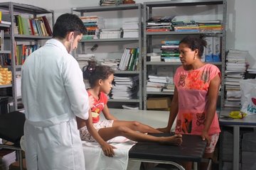 Atendimento médico aos moradores da Chapadinha Sul