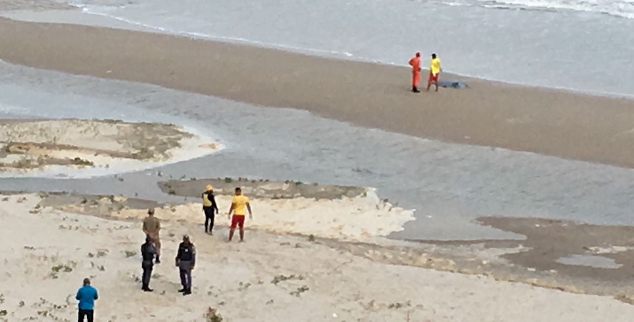 O corpo do procurador foi achado na praia