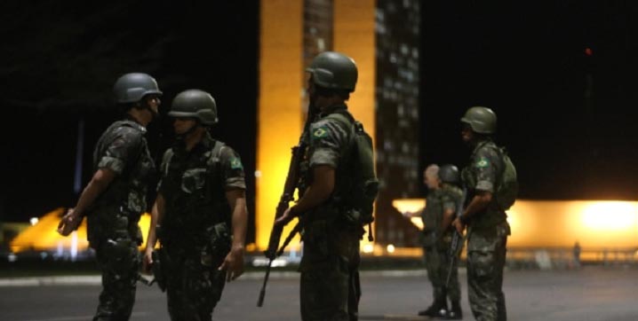 O Exército foi para as ruas em Brasília
