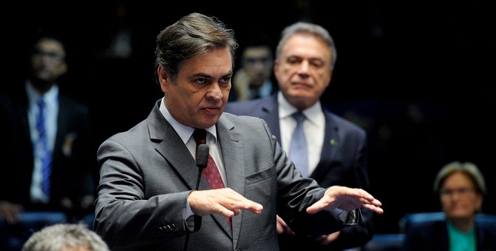 Senador Cássio Cunha Lima (PSDB-PB