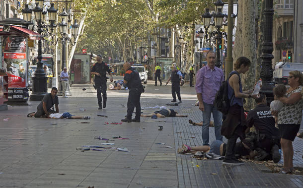 Atentado deixou 13 mortos e dezenas de feridos em Barcelona