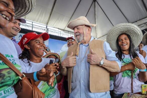 Flagrante da caranava Lula Pelo Brasil