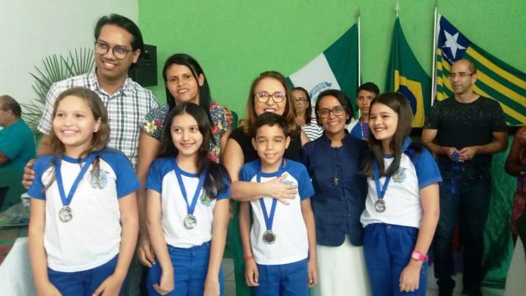 Secretária de Educação Conceição Lima: a educação é um desafio diário