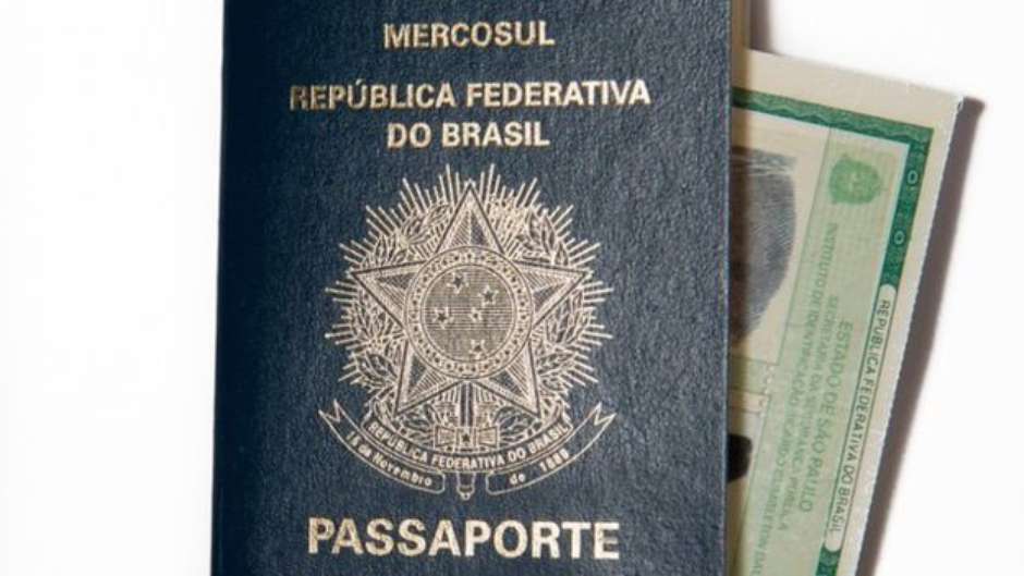 Passaporte e RG