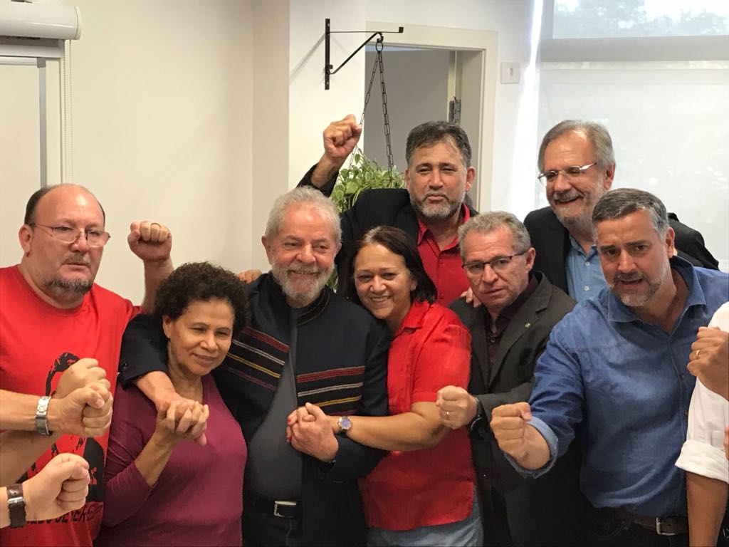PT Piauí e Frente Brasil Popular PI se unem em protestos contra a prisão de Lula