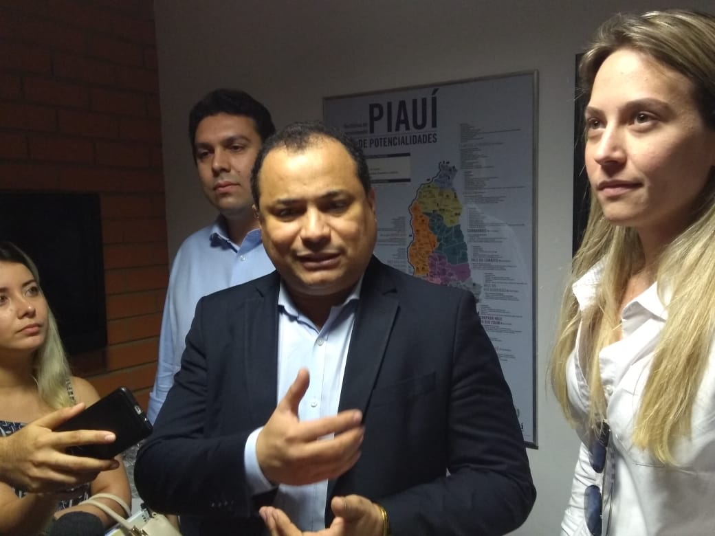 Evaldo Gomes na entrevista coletiva